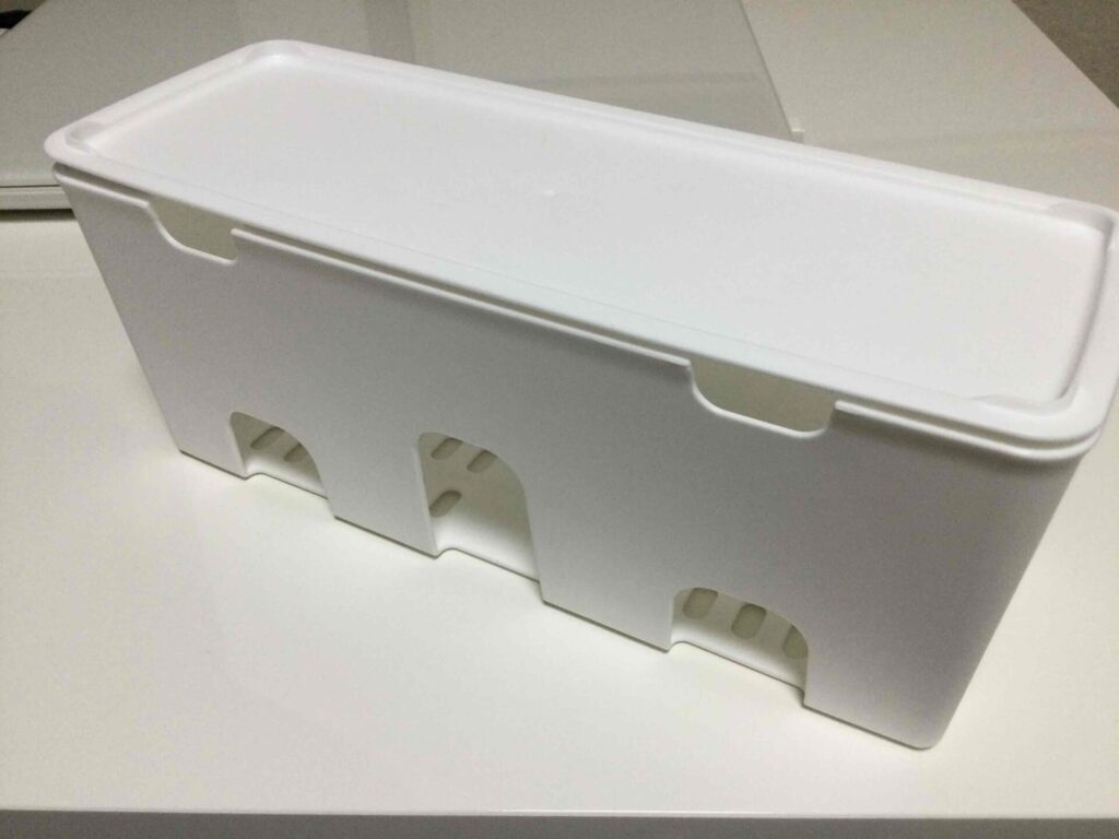 コンセントボックス